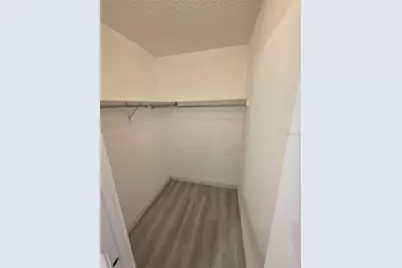 7981 Smoketree Court, Largo, FL 33773 - Photo 15