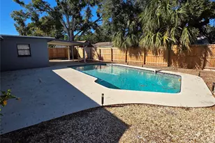 7981 Smoketree Ct, Largo, FL 33773 - Photo 25