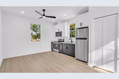 2701 35th Avenue N, Saint Petersburg, FL 33713 - Photo 29