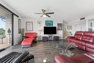 3021 Countryside Blvd, Clearwater, FL 33761 - Photo 7