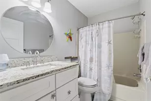 2948 Bancroft Cir E, Palm Harbor, FL 34683 - Photo 11