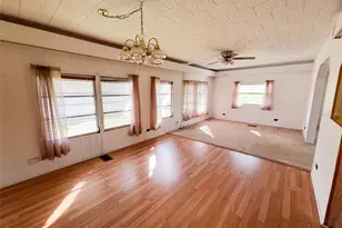 29129 Johnston Rd, Dade City, FL 33523 - Photo 7