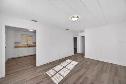 5449 10th Street, Zephyrhills, FL 33542 - Photo 5