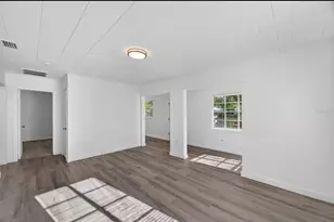 5449 10th St, Zephyrhills, FL 33542 - Photo 7