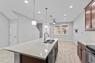 12353 Bayou Flats Ln, Tampa, FL 33635 - Photo 7