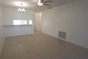 2913 Forrestal Ct, New Port Richey, FL 34655 - Photo 7