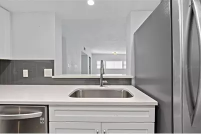 4141 Bayshore Boulevard #1702, Tampa, FL 33611 - Photo 11