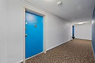 4141 Bayshore Blvd, Tampa, FL 33611 - Photo 37