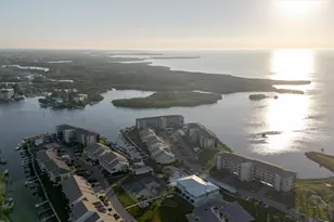 8211 Brent St, Port Richey, FL 34668 - Photo 71