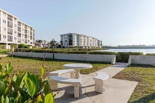 8211 Brent St, Port Richey, FL 34668 - Photo 25