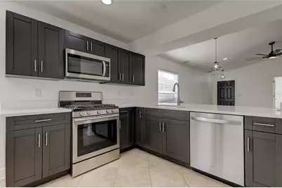 6032 Lanshire Drive, Tampa, FL 33634 - Photo 17