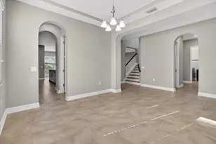 2589 Gwynhurst Blvd, Wesley Chapel, FL 33543 - Photo 7