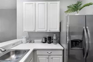 608 Lucaya Loop, Davenport, FL 33897 - Photo 9