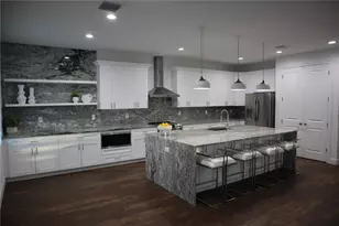 8331 Peggy St, Tampa, FL 33615 - Photo 5