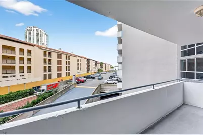 470 3rd Street S #318, Saint Petersburg, FL 33701 - Photo 37