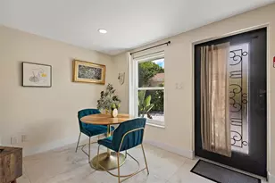 8212 Donaldson Dr, Tampa, FL 33615 - Photo 31