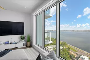 2910 W Barcelona St, Tampa, FL 33629 - Photo 9