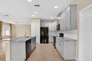 348 Cedar Falls Dr, Apollo Beach, FL 33572 - Photo 9