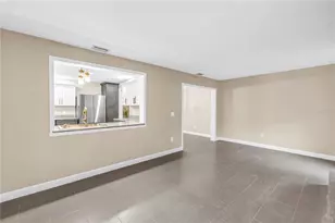 566 NW Magnolia Cir, Crystal River, FL 34428 - Photo 15