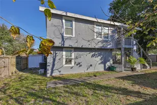 1208 17th St N, Saint Petersburg, FL 33713 - Photo 11