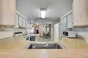 3230 Brewster Dr, Holiday, FL 34690 - Photo 13