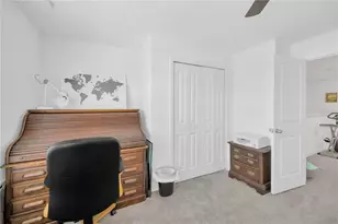 842 Tennyson Mill Cir, Tampa, FL 33619 - Photo 17