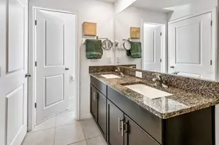 842 Tennyson Mill Cir, Tampa, FL 33619 - Photo 17
