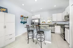 842 Tennyson Mill Cir, Tampa, FL 33619 - Photo 5