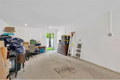 842 Tennyson Mill Circle, Tampa, FL 33619 - Photo 19
