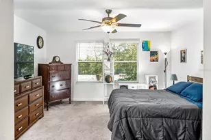 842 Tennyson Mill Cir, Tampa, FL 33619 - Photo 11