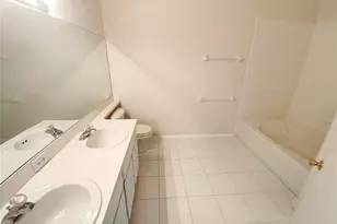 1136 Kennewick Ct, Wesley Chapel, FL 33543 - Photo 15