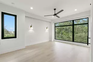 2209 N Blvd, Tampa, FL 33602 - Photo 11