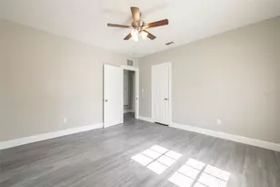 2402 W North B St, Tampa, FL 33609 - Photo 19