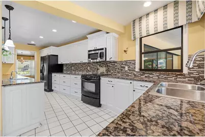 1255 Wisper Run Court, Lutz, FL 33558 - Photo 7