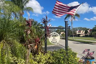 124 Dogwood Cir, Seminole, FL 33777 - Photo 3