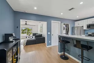 155 83rd Street N, Saint Petersburg, FL 33702 - Photo 3