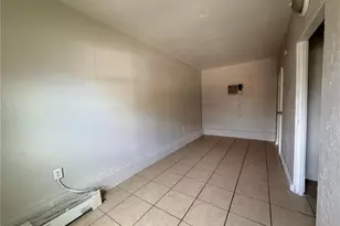 900 40th St S, Saint Petersburg, FL 33711 - Photo 15
