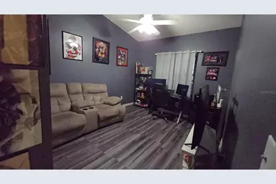 1025 SW 113th Terrace, Pembroke Pines, FL 33025 - Photo 9