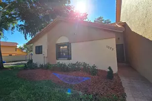 1025 SW 113th Terrace, Pembroke Pines, FL 33025 - Photo 1