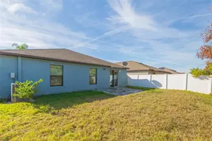 10040 Carloway Hills Dr, Wimauma, FL 33598 - Photo 29