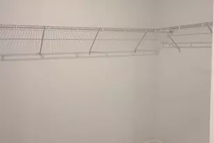 34917 Kircher Dr, Zephyrhills, FL 33541 - Photo 17