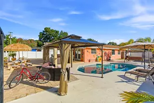 7102 Harbor Hills Ct, Tampa, FL 33615 - Photo 13