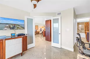 5220 Brittany Dr S, Saint Petersburg, FL 33715 - Photo 19