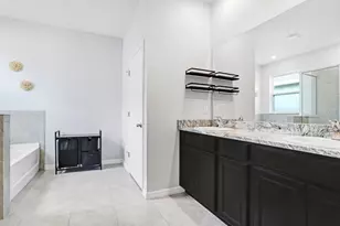 16619 Goose Ribbon Pl, Wimauma, FL 33598 - Photo 19