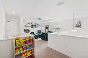 12107 Nouveau Ave, Spring Hill, FL 34610 - Photo 29