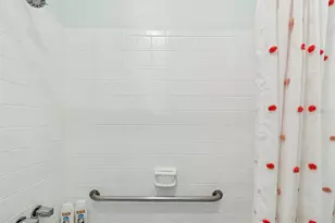 120 19th Ave N, Saint Petersburg, FL 33704 - Photo 77