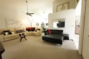 2064 Grove Ln, Clearwater, FL 33763 - Photo 11