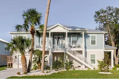 216 High Street, Tarpon Springs, FL 34689 - Photo 1