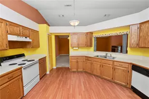 7124 Scenic Hills Blvd, Lakeland, FL 33810 - Photo 7