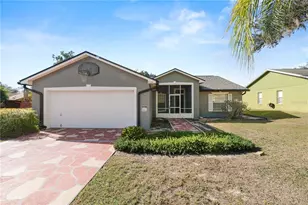 7124 Scenic Hills Blvd, Lakeland, FL 33810 - Photo 3